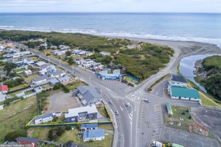 Photo of property in 5 Koputara Road, Himatangi Beach, Foxton, 4891