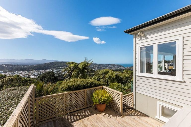 Photo of property in 10 Havelock Street, Mornington, Wellington, 6021