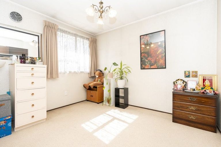 Photo of property in 15b Sandalwood Drive, Dinsdale, Hamilton, 3204