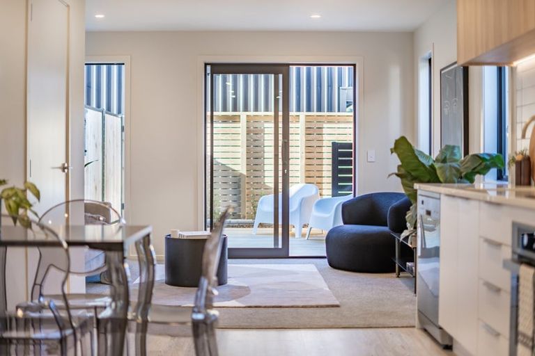 Photo of property in 1/24 Fitzherbert Road, Wainuiomata, Lower Hutt, 5014