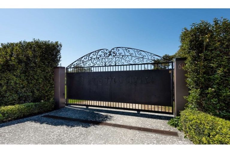 Photo of property in 60 Riverview Road, Kerikeri, 0230