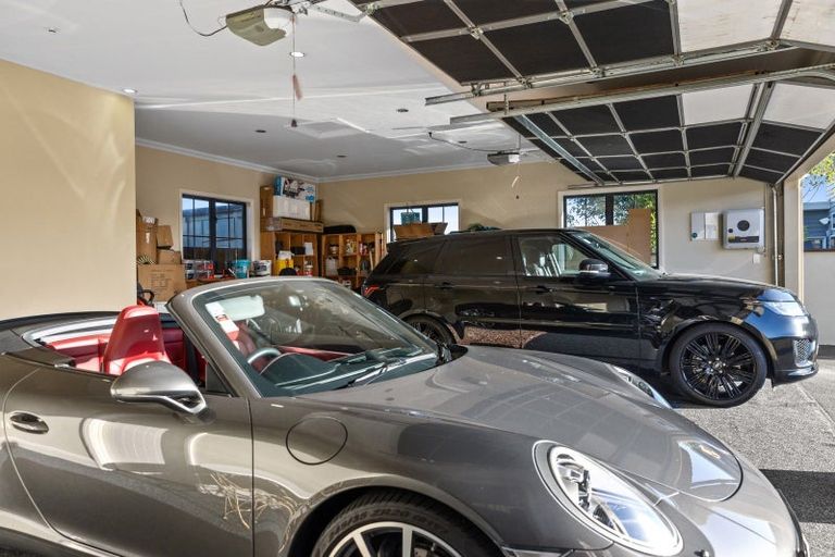 Photo of property in 166 Oriental Parade, Papamoa Beach, Papamoa, 3118