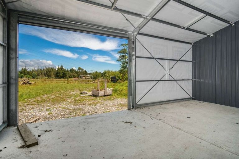 Photo of property in 130 Powerhouse Road, Fairdown, Westport, 7891