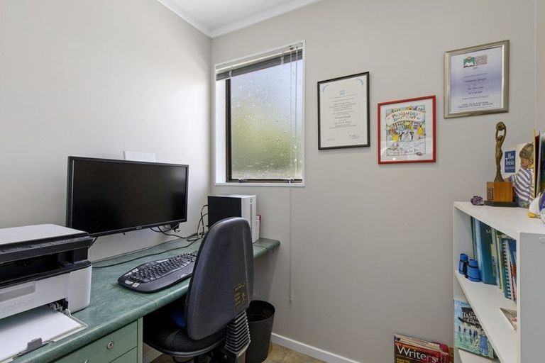 Photo of property in 16 Westpoint Avenue, Harbour View, Lower Hutt, 5010