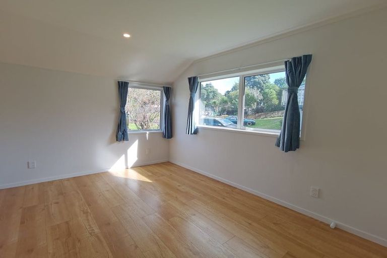 Photo of property in 25a Addison Drive, Glendene, Auckland, 0602
