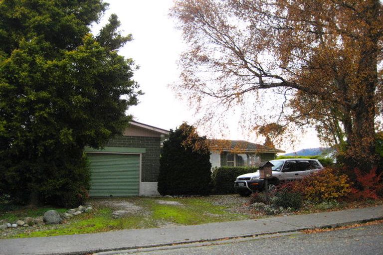 Photo of property in 56 Forest Street, Tapanui, 9522