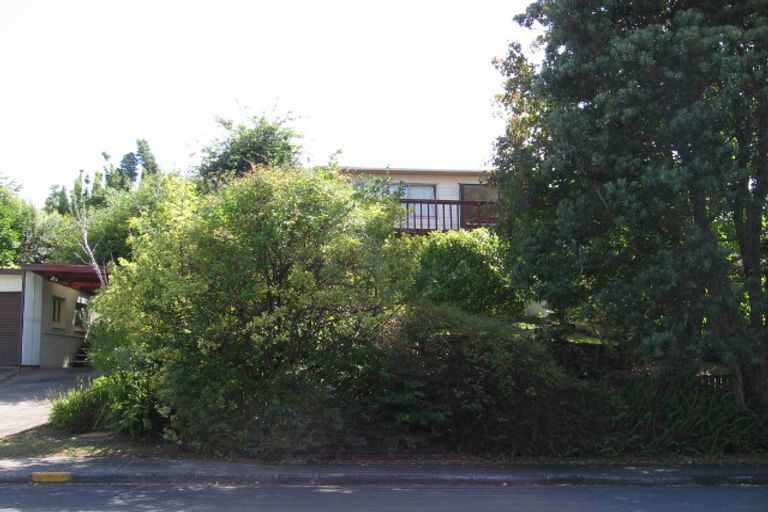 Photo of property in 17 Capricorn Place, Browns Bay, Auckland, 0630