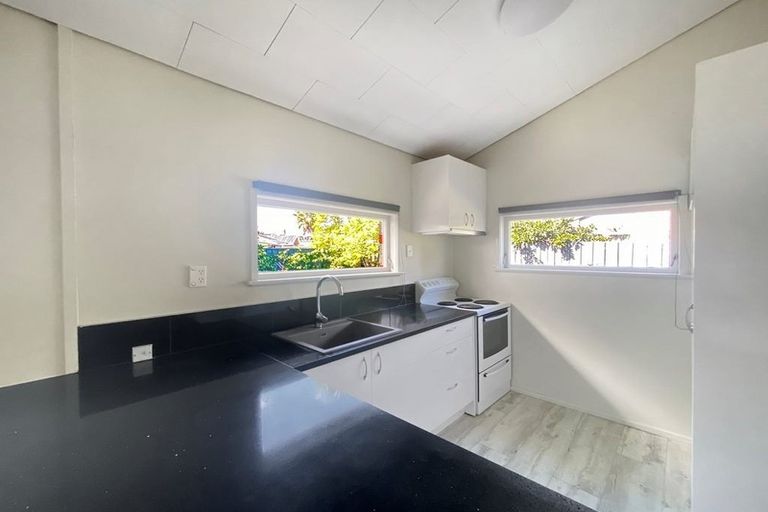 Photo of property in 4a Alana Place, Mount Wellington, Auckland, 1060