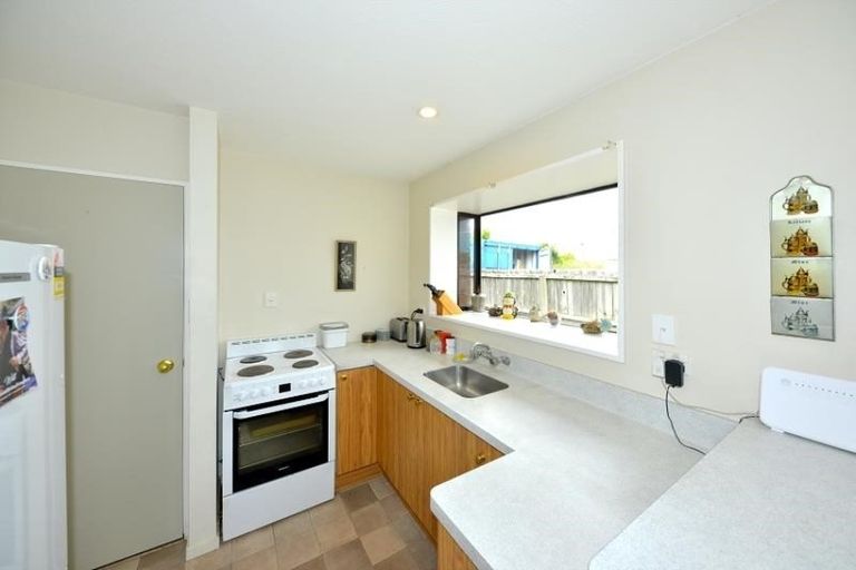 Photo of property in 370b Pages Road, Aranui, Christchurch, 8061