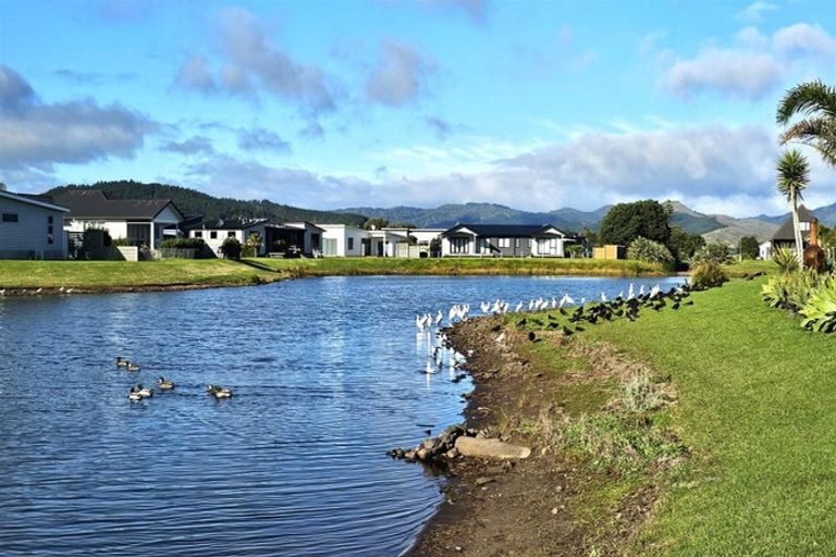 Photo of property in 107 Harbour Drive, Matarangi, Whitianga, 3592