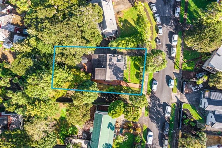 Photo of property in 68 Holyoake Place, Chatswood, Auckland, 0626