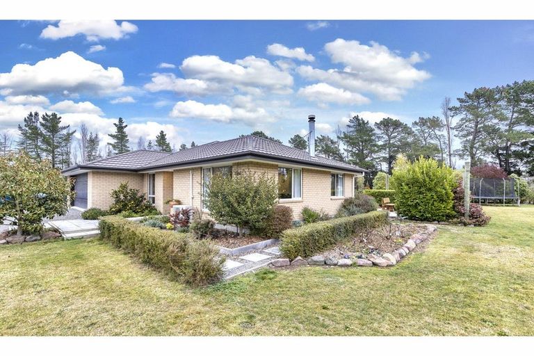 Photo of property in 40 Priors Road, Fernside, Rangiora, 7471