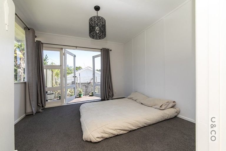 Photo of property in 32 Trigg Road, Huapai, Kumeu, 0810