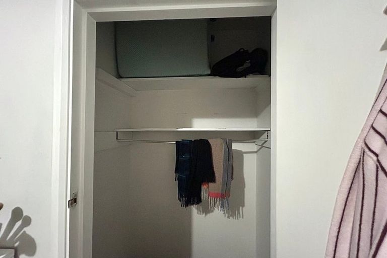 Photo of property in 133b Glenmore Street, Kelburn, Wellington, 6012