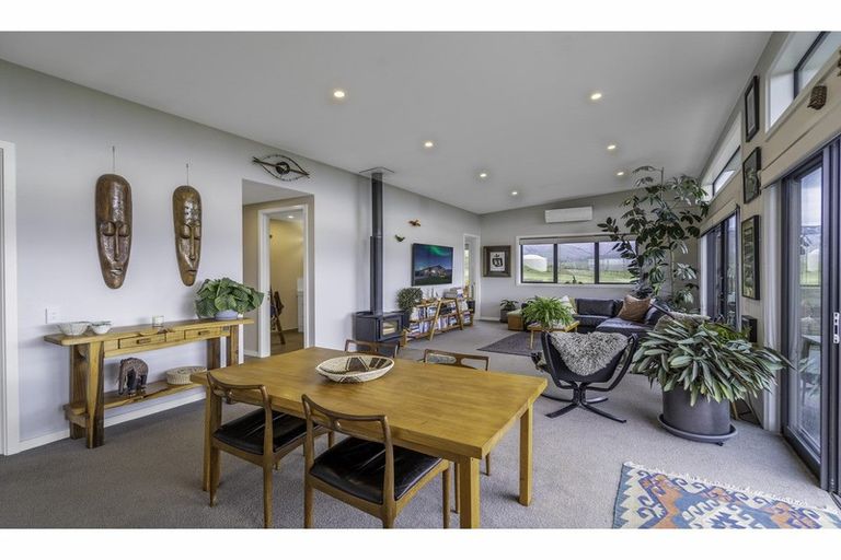 Photo of property in 51 Pihoihoi Road, Waikerikeri, Alexandra, 9393