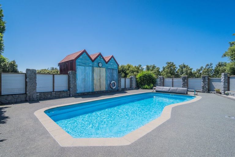 Photo of property in 385 Pages Road, Gleniti, Timaru, 7974