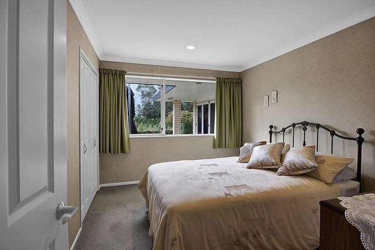 Photo of property in 156 Pembroke Road, Pembroke, Stratford, 4391