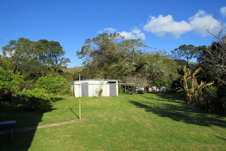 Photo of property in 279 Colville Road, Coromandel, 3584