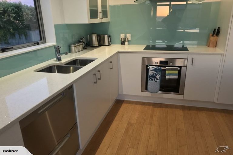 Photo of property in 44 Marine Parade, Otaki Beach, Otaki, 5512