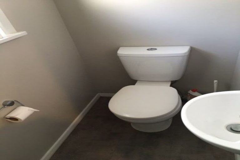 Photo of property in 2 Watson Drive, Paraparaumu Beach, Paraparaumu, 5032