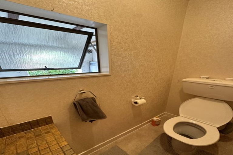 Photo of property in 10 Houston Grove, Miramar, Wellington, 6022