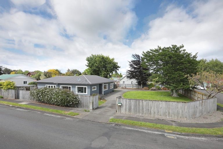 Photo of property in 11 Wilson Street, Bulls, 4818