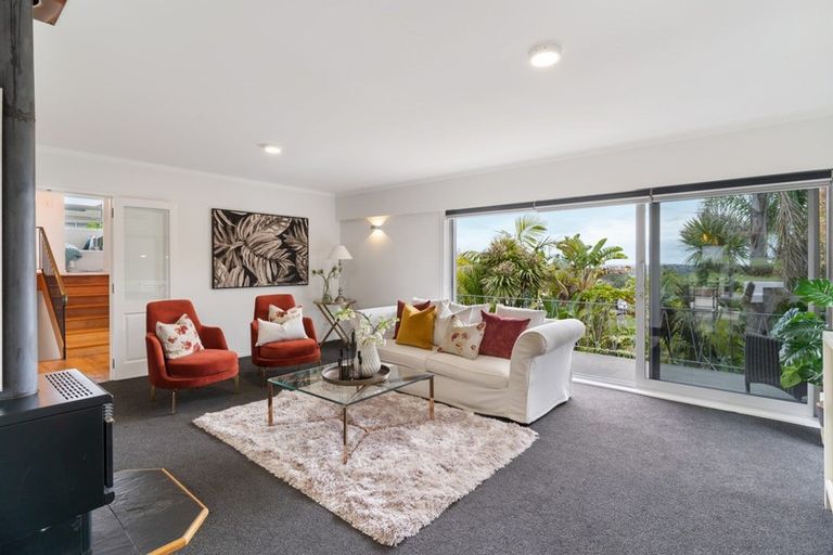 Photo of property in 15 Landop Terrace, Howick, Auckland, 2014
