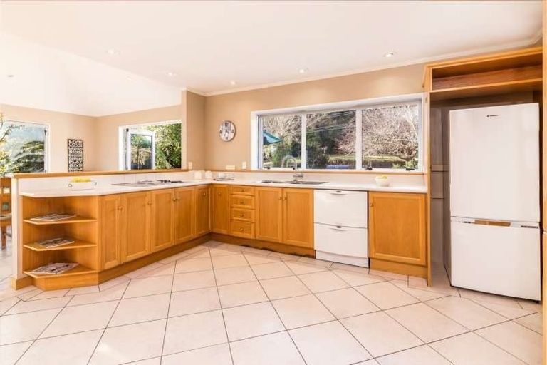 Photo of property in 95 Shepherd Road, Waipahihi, Taupo, 3330
