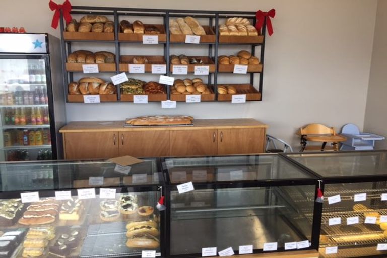 Photo of property in 8 Saint Thomas Avenue, Pyes Pa, Tauranga, 3112