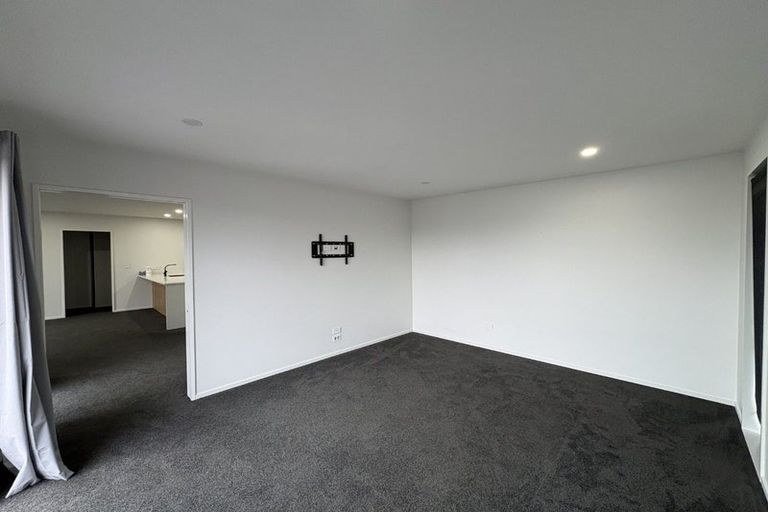 Photo of property in 35a Masefield Drive, Rolleston, 7614