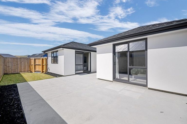 Photo of property in 4 Waterford Farm Road, Halswell, Christchurch, 8025