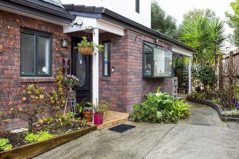 Photo of property in 265c Puhinui Road, Papatoetoe, Auckland, 2025