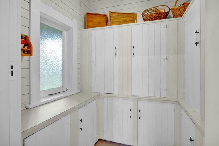 Photo of property in 8 Lincoln Street, Patea, 4520