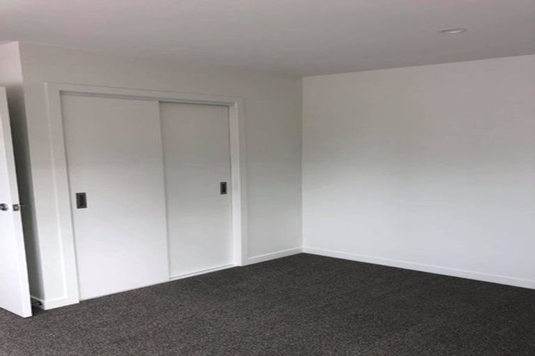 Photo of property in 89 Carlisle Road, Torbay, Auckland, 0632