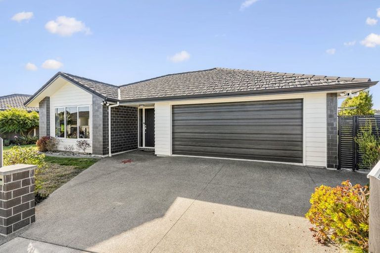 Photo of property in 1a Trusham Court, Paraparaumu, 5032
