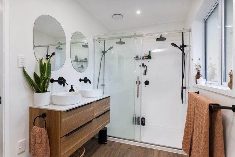 Photo of property in 130 Riverview Road, Huntly, 3700