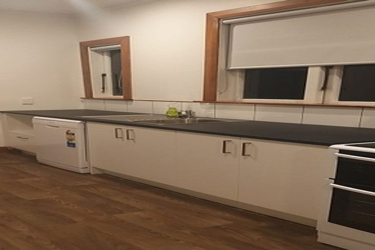 Photo of property in 21 Laura Avenue, Brooklyn, Wellington, 6021