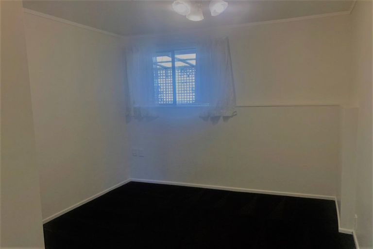 Photo of property in 15 Rothwell Place, Sunnyhills, Auckland, 2010