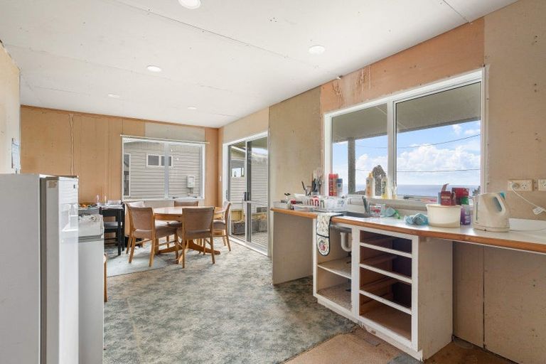 Photo of property in 417 Onemana Drive, Onemana, Whangamata, 3691