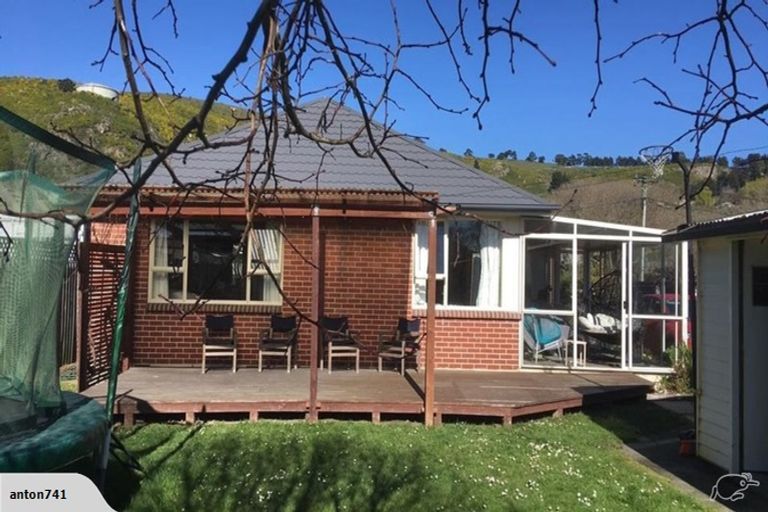 Photo of property in 12 Brabourne Street, Hillsborough, Christchurch, 8022