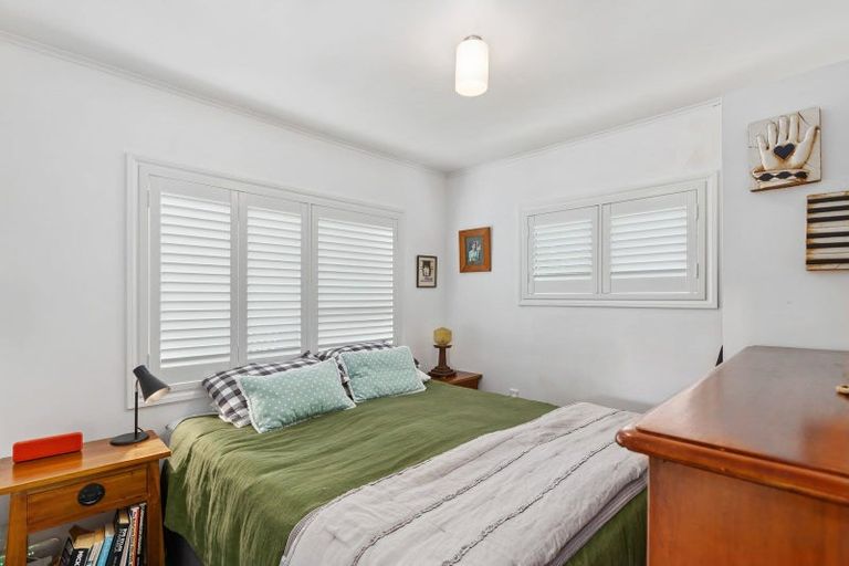 Photo of property in 13 Renall Street, Featherston, 5710