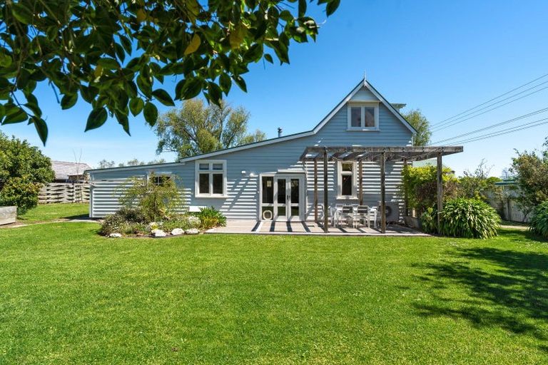 Photo of property in 91 Jellicoe Street, Martinborough, 5711