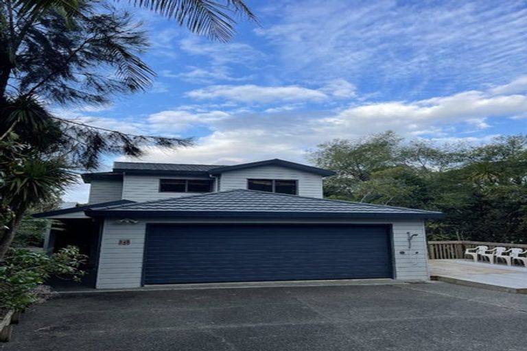 Photo of property in 34b Kiteroa Terrace, Rothesay Bay, Auckland, 0630