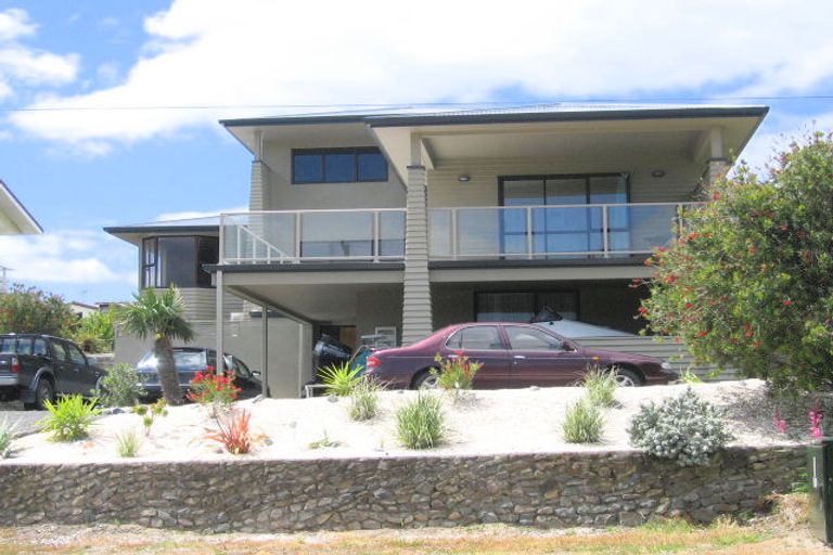 Photo of property in 55 Seaforth Road, Waihi Beach, 3611