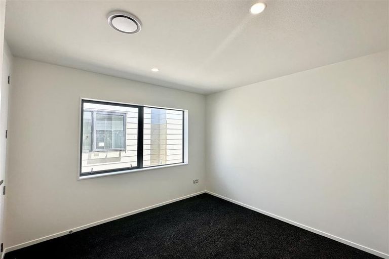 Photo of property in 26 Clayden Shuttleworth Street, Papakura, 2110