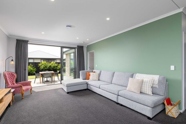 Photo of property in 22 George West Square West, Wigram, Christchurch, 8025
