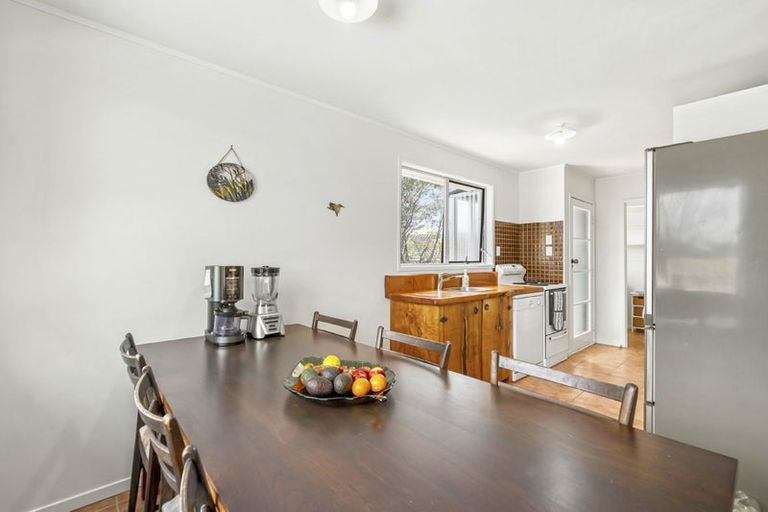 Photo of property in 4 Spinella Drive, Bayview, Auckland, 0629