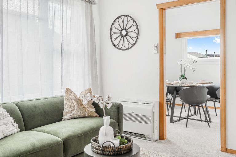 Photo of property in 57 Hargest Crescent, Saint Kilda, Dunedin, 9012