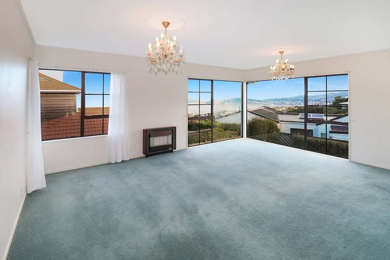 Photo of property in 38 Gurkha Crescent, Khandallah, Wellington, 6035