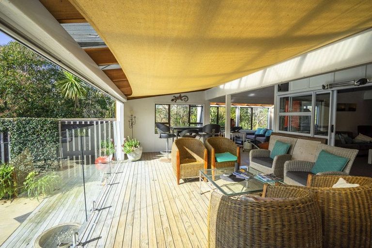 Photo of property in 223 Pine Valley Road, Dairy Flat, Silverdale, 0992